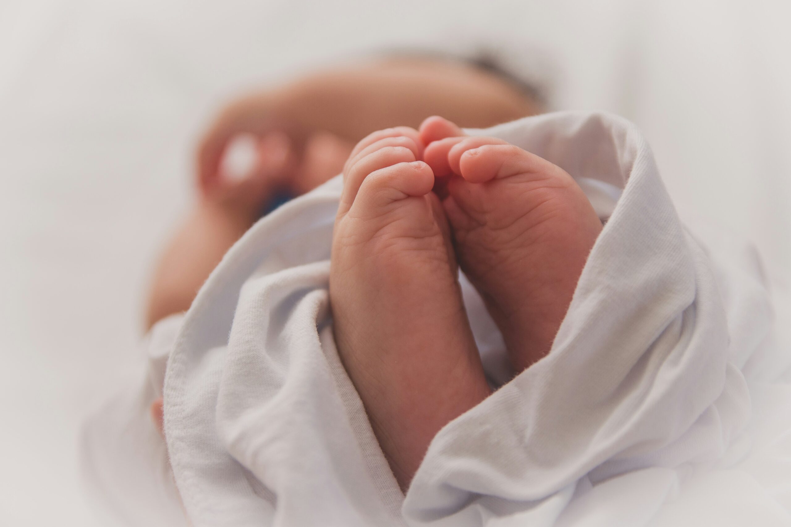 Cefalù, il papà fa nascere il figlio al telefono con l’aiuto del 118